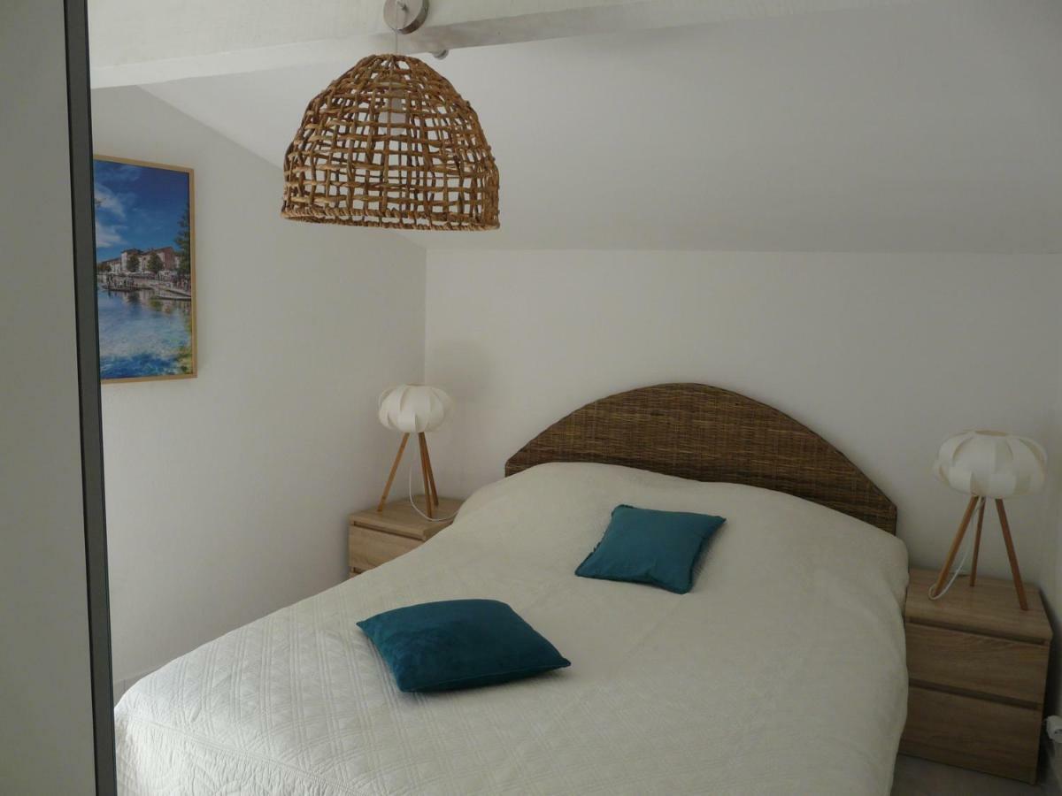 Bleu De L'Isle Apartment Екстериор снимка